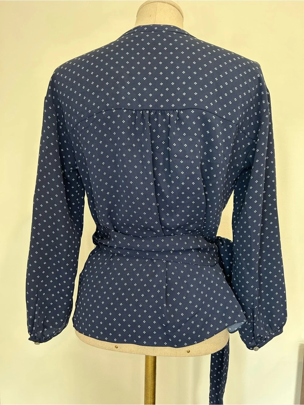 J CREW - Navy Blue Wrap Blouse Foulard Print Size XXS